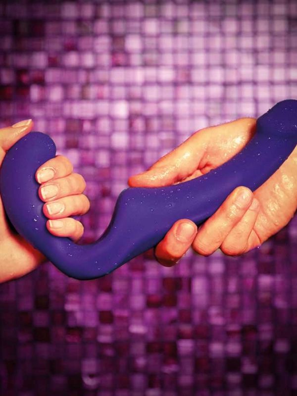 SHARE DILDO FUN FACTORY