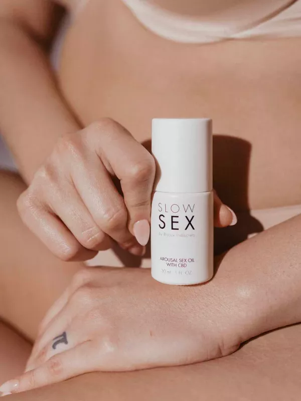 Aceite sexual excitante con CBD SLOW SEX